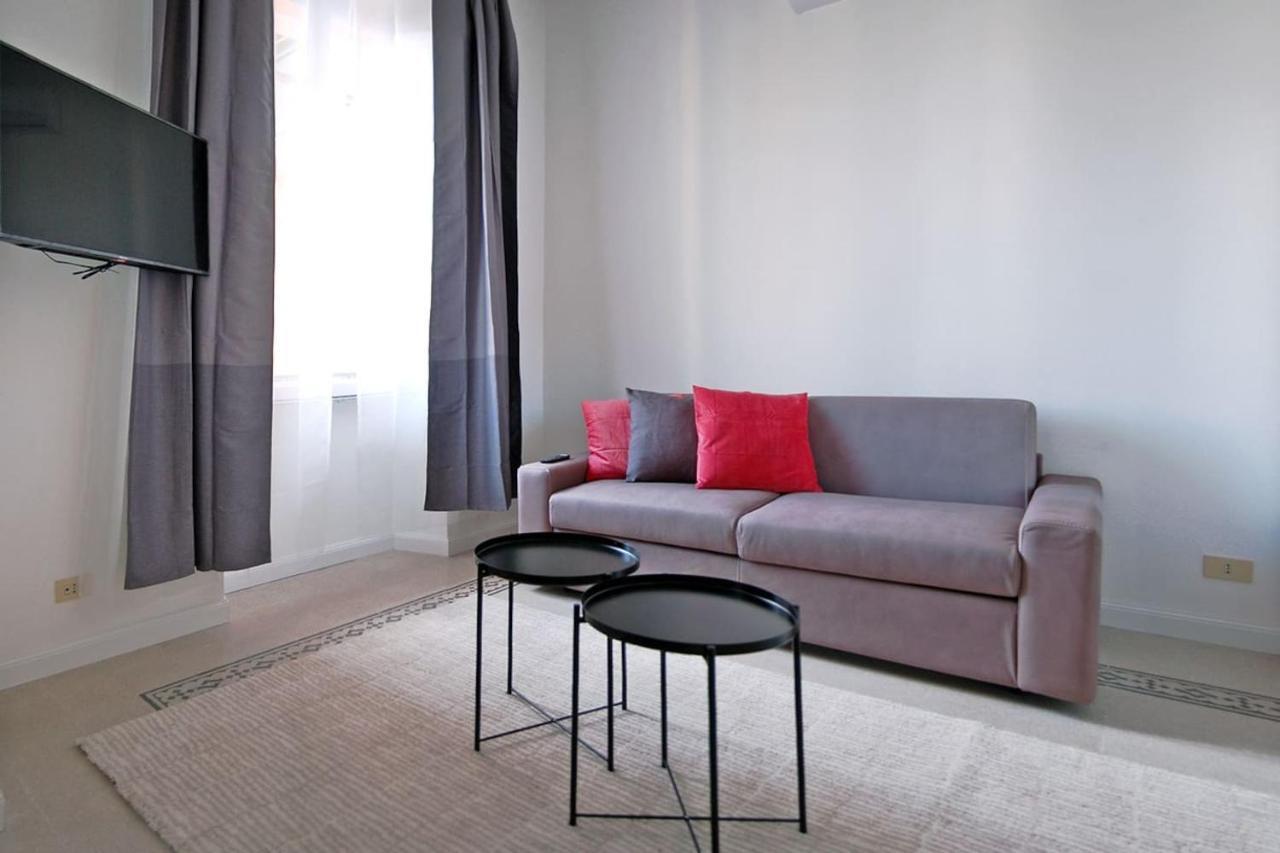Guardabassi Collection - Vatican White By Varental Rome Bagian luar foto